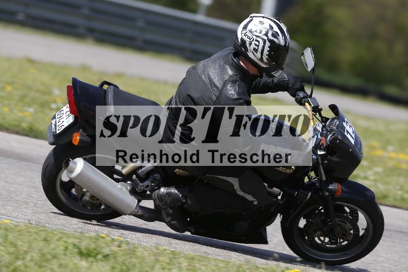 /Archiv-2025/09 22.04.2025 Cornu Master School ADR/gruen-vert/13